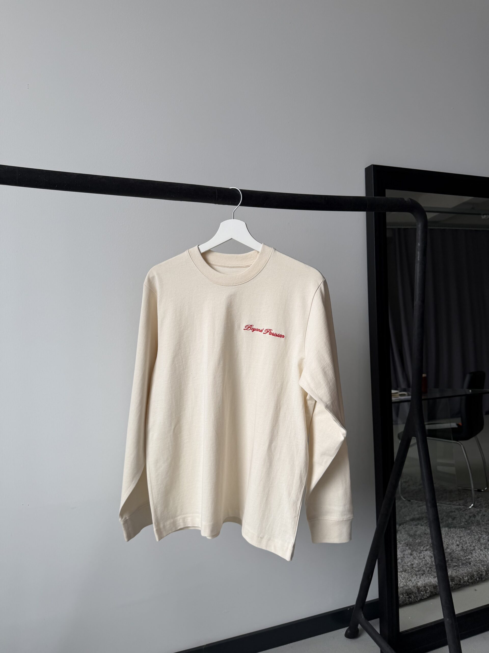 Longsleeve ''Beyond Parisian'' M/L